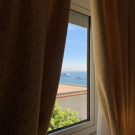 Ξενοδοχείο Il Nido 3*