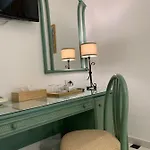 일 니도 호텔 3*